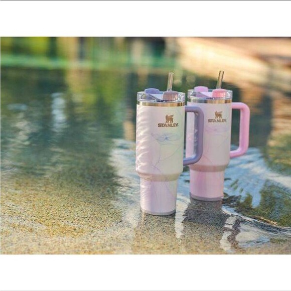 NEW Stanley 40oz Stainless Steel Quencher H2.0 Tumbler Watercolor Dusk - Picture 4 of 4